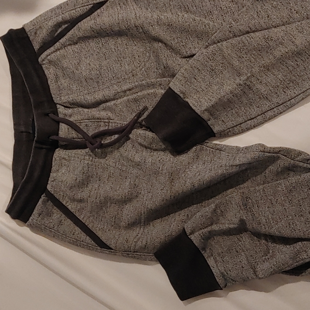 Sweat pants